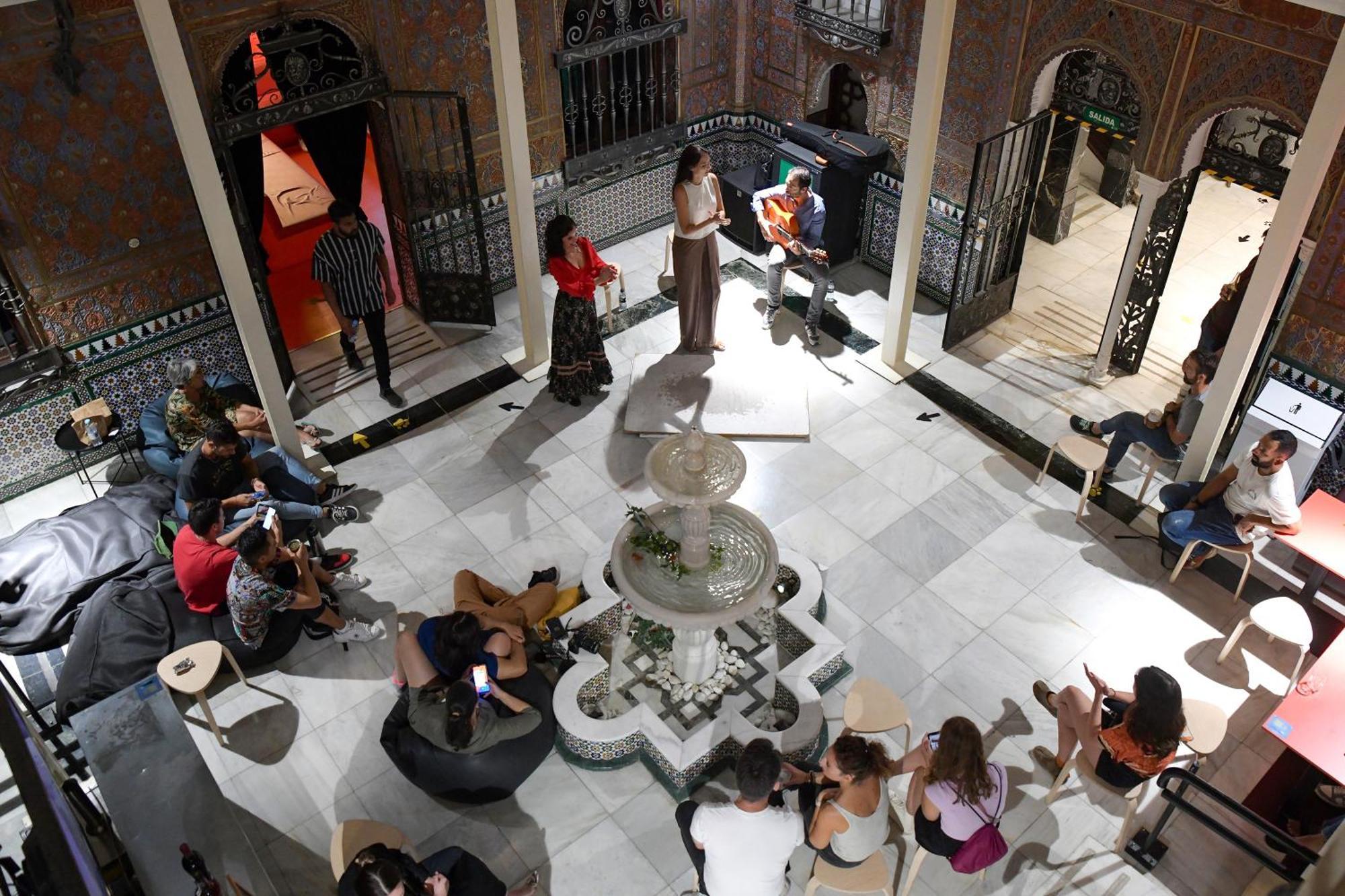 Cats Hostel Madrid Sol Экстерьер фото